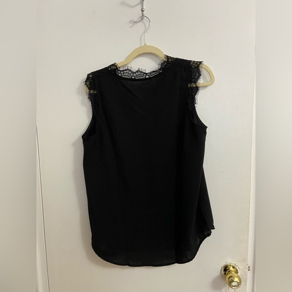 Black Lace Detail Tank Top - Size Large - Picture 3 of 4